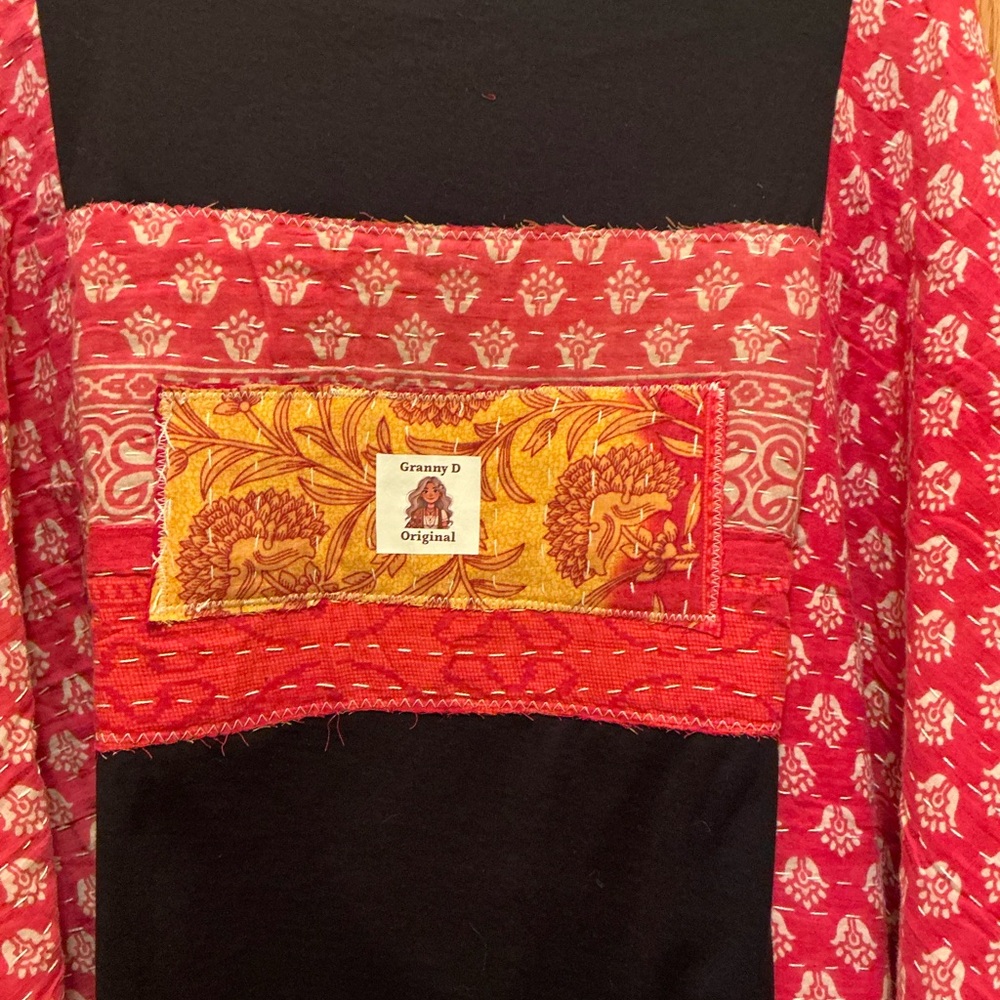 PAT BENATAR Handmade Upcycled Poncho Style Top Oversized Granny D Originals - Picture 5 of 5